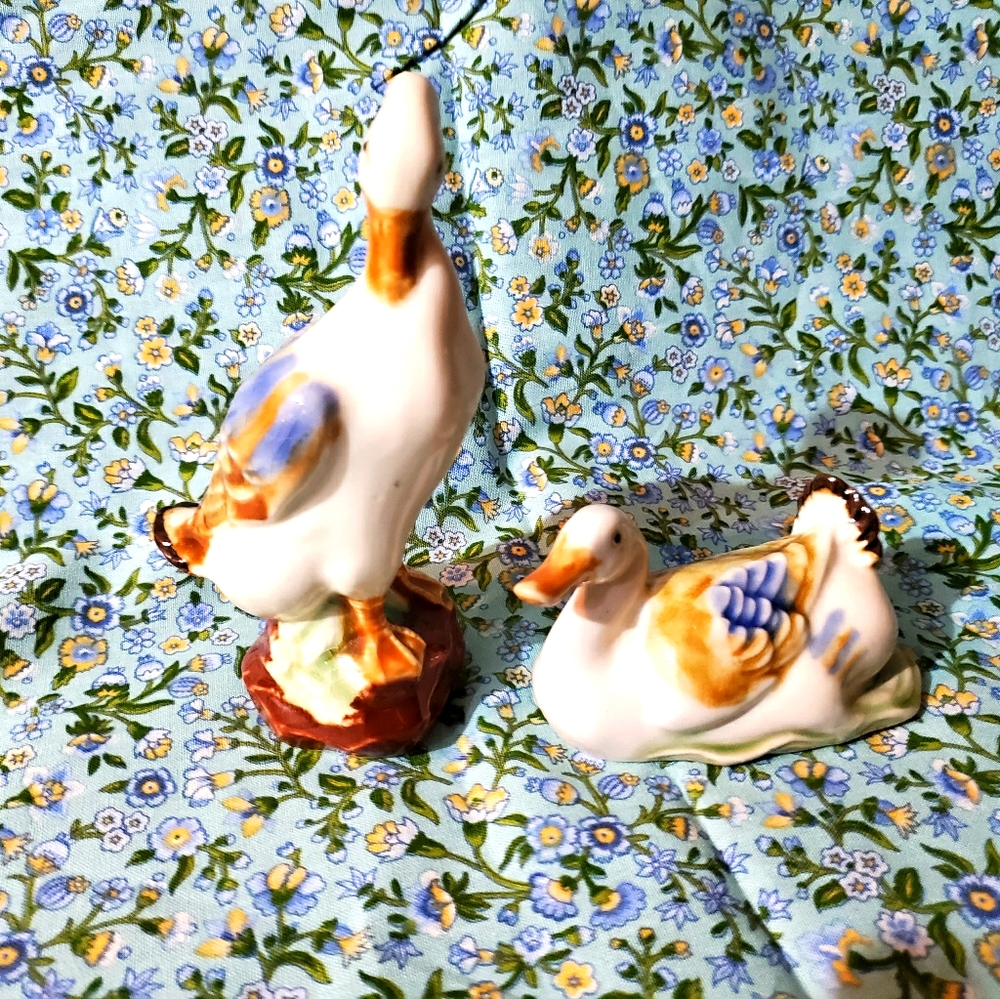 Vintage 80's porcelain Duck Figurines